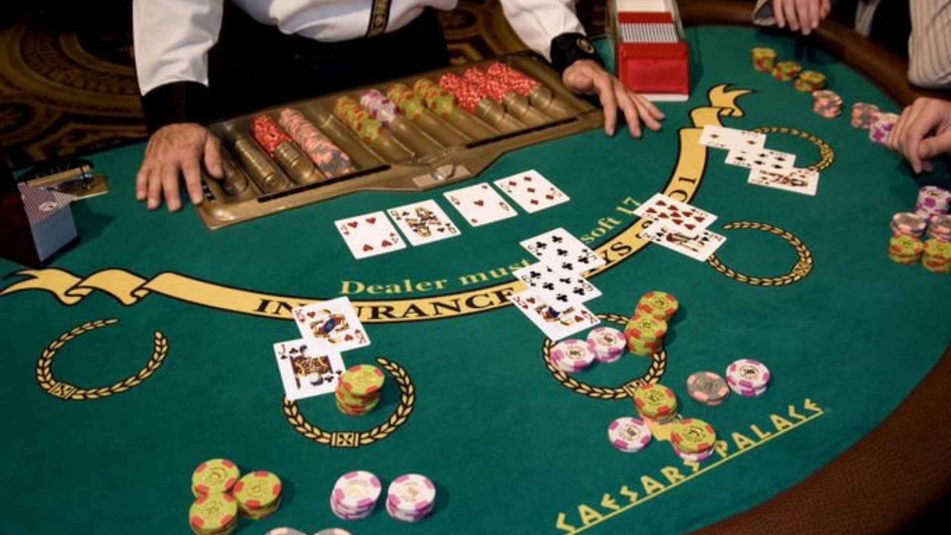 Effective Competitive Techniques for Baccarat Players